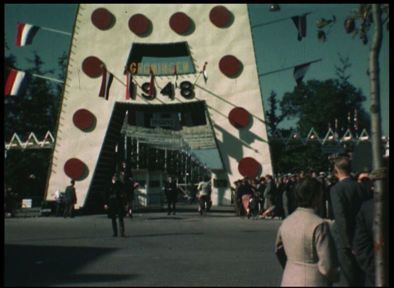 Tentoonstelling 1948, still uit AV4988